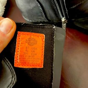 Harley Davidson boots with side zip.  Gently used, like new.  Size 8.5